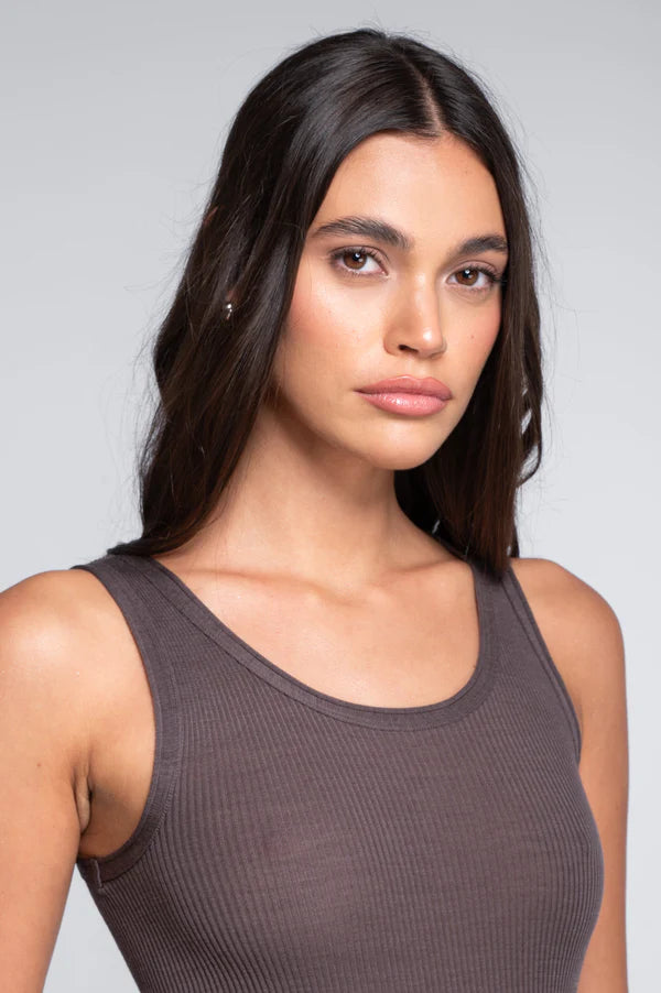 Polera sin Manga Mujer Oscalito 3442R – Lana Merino y Seda