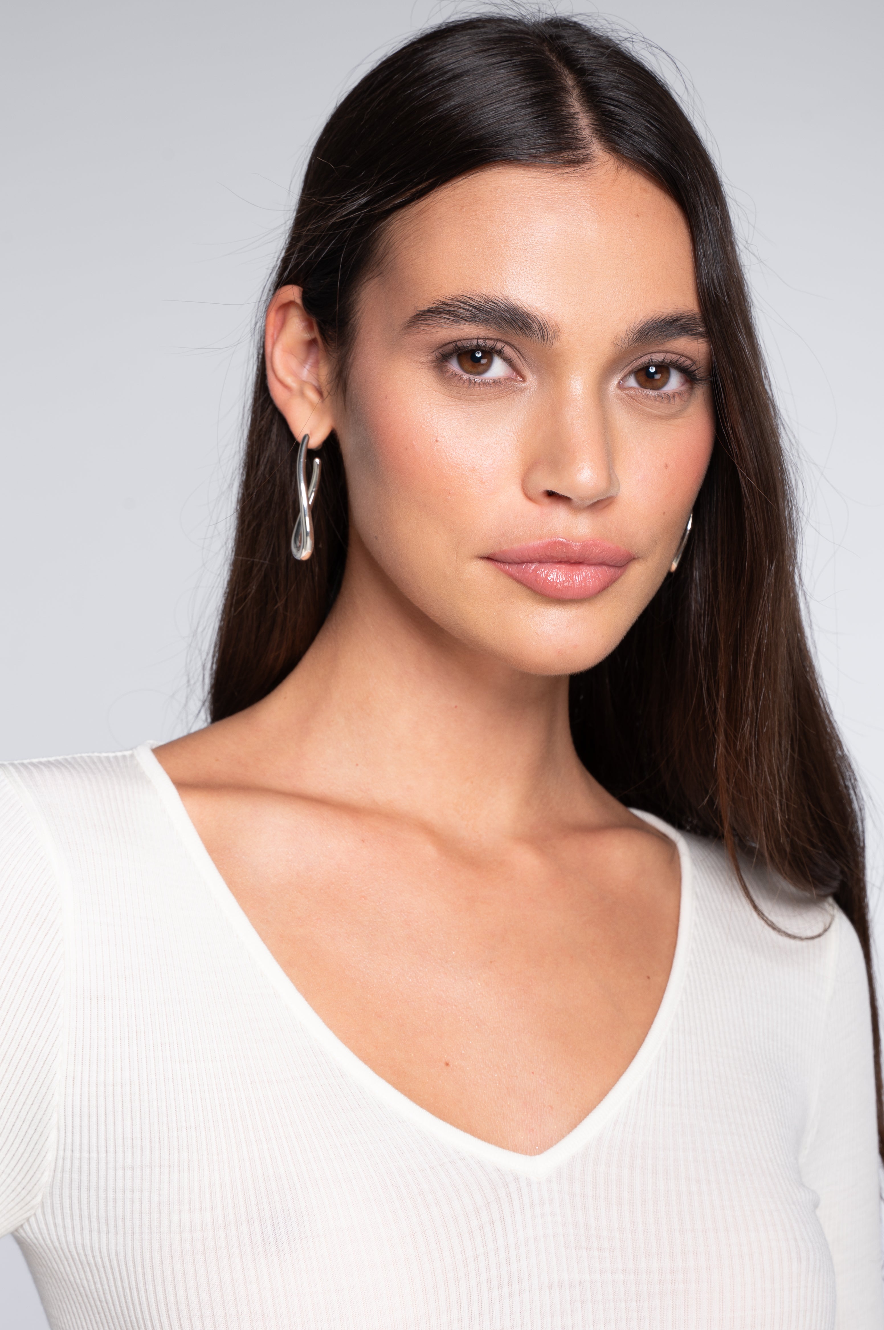 Camiseta Manga Larga Escote en V Mujer Oscalito 3486 – Lana Merino y Seda