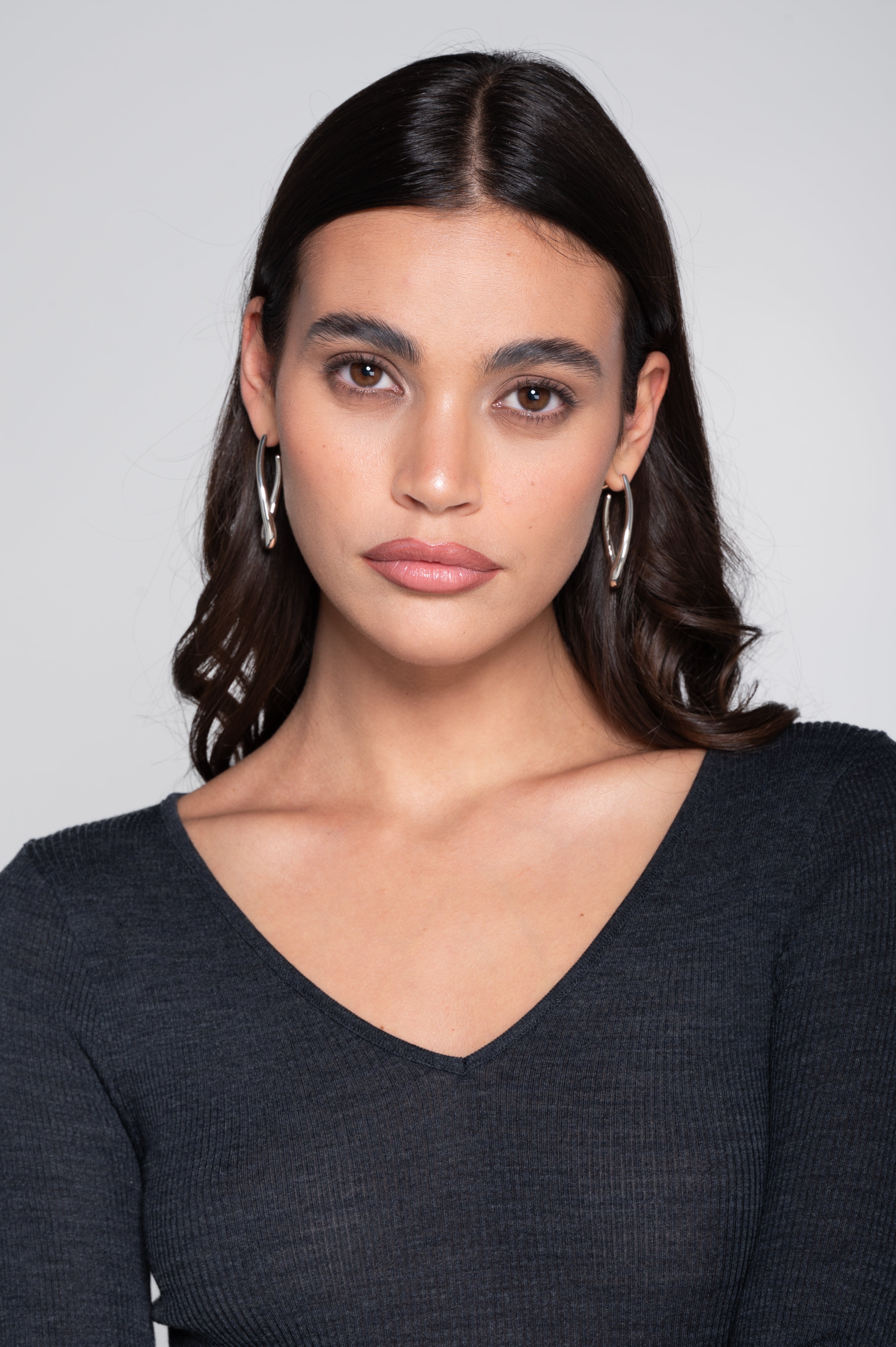 Camiseta Manga Larga Escote en V Mujer Oscalito 3486 – Lana Merino y Seda