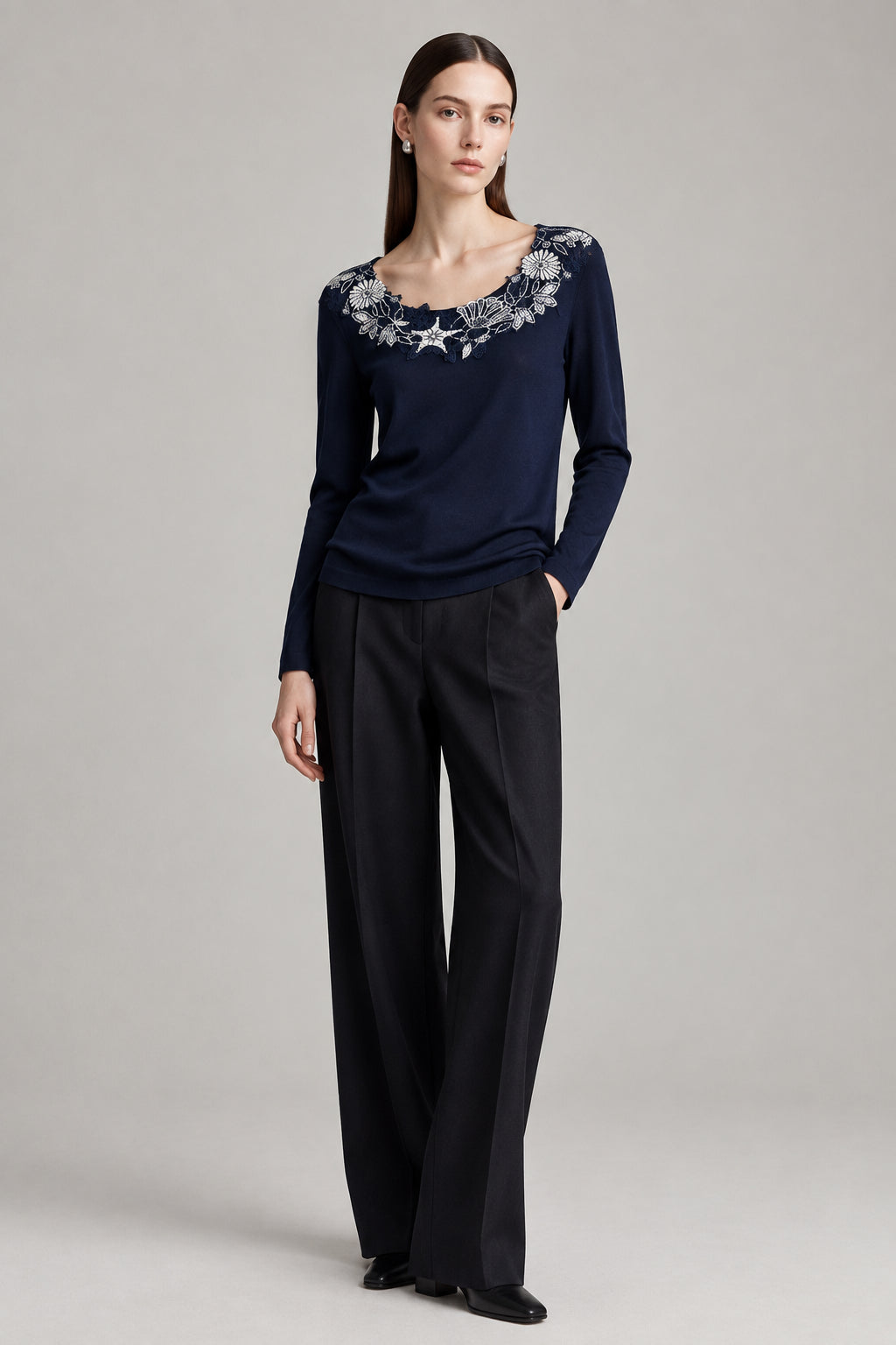 Blusa de algodón con detalle floral | Oscalito 5742