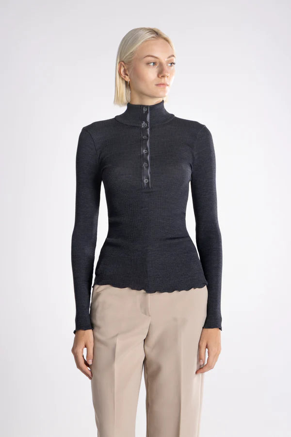 Blusa Manga Larga Mujer Oscalito 6347 – Lana Merino, Seda y Satén de Seda