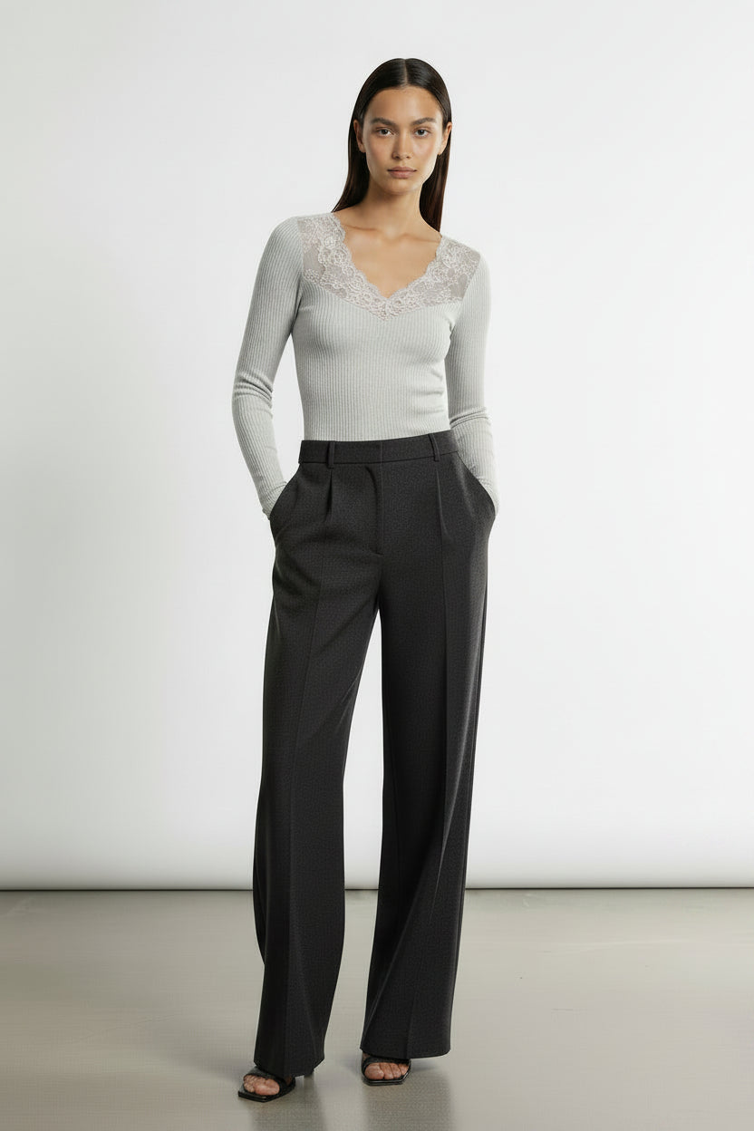 Blusa 6839 Oscalito - 70% Lana Merino 30% Seda Encaje Dentelle de Calais