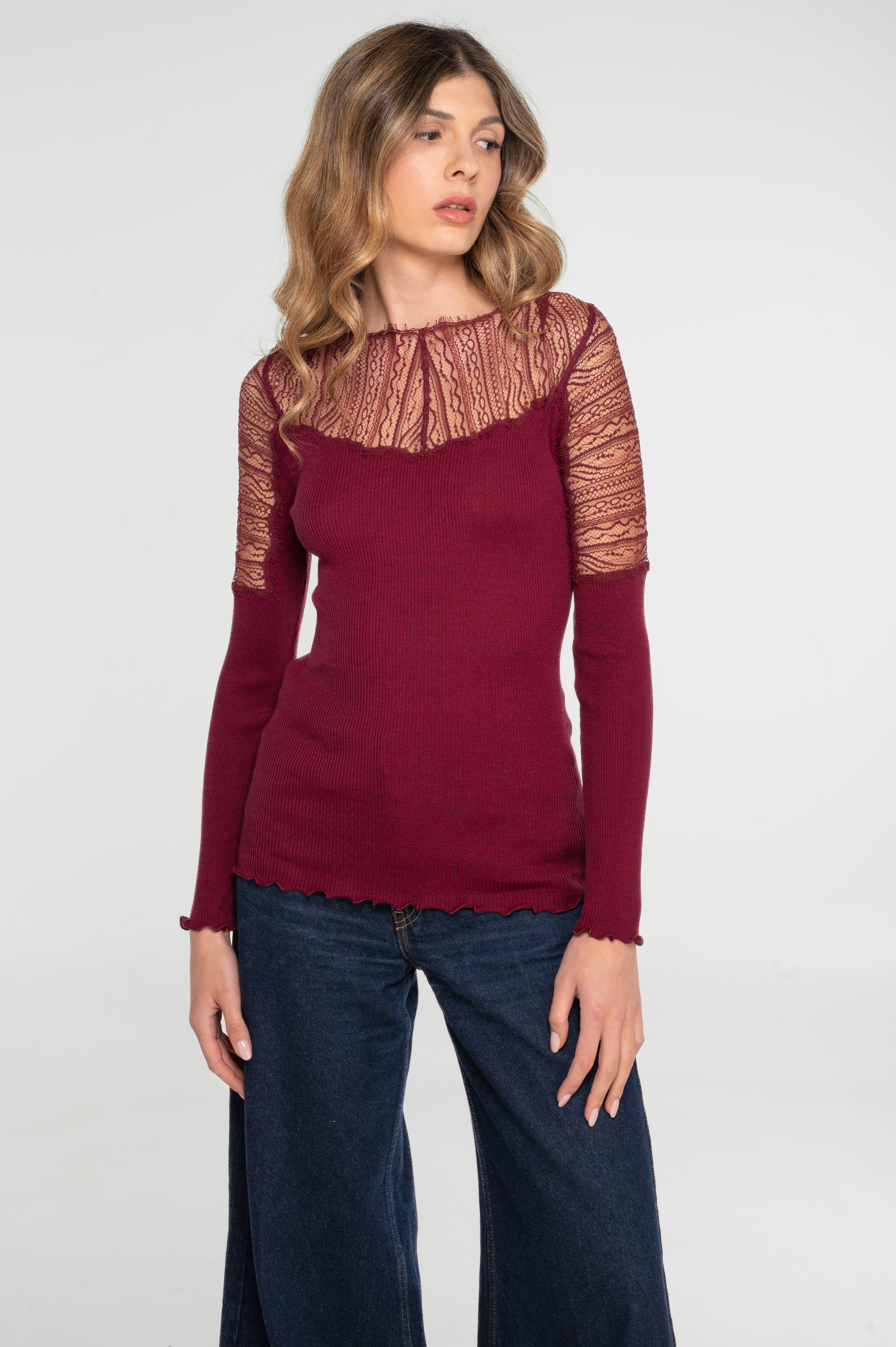 Blusa Manga Larga Mujer Oscalito 7415 – Lana Merino, Seda y Encaje Chantilly