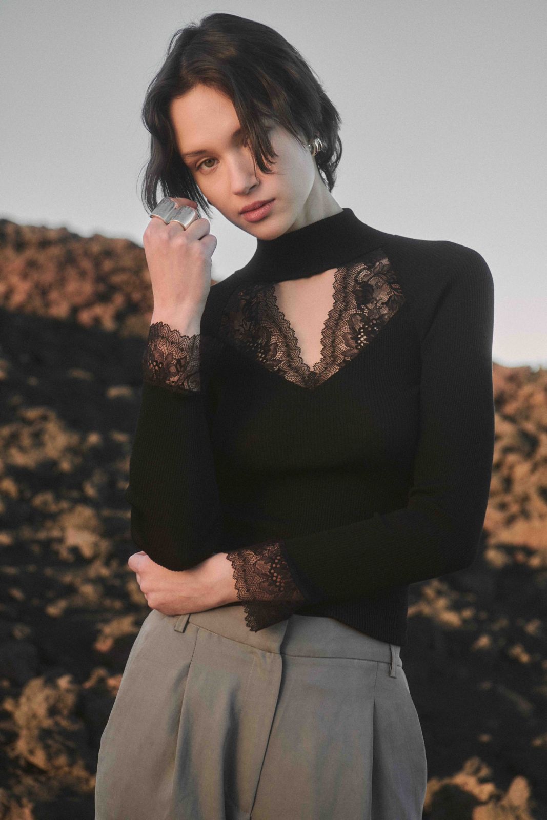Beatle Oscalito 7802 — 70% Lana Merino 30% Seda | Encaje Dentelle de Calais® PRE ORDER