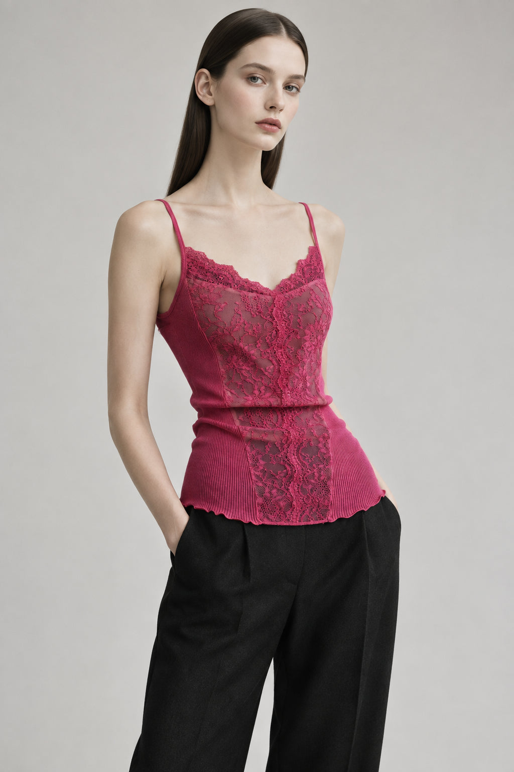 Top de tirantes con encaje de Merino y seda Oscalito 6620