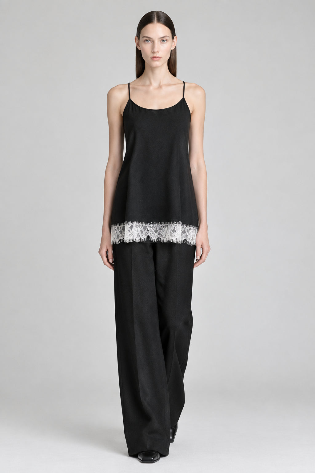 Blusa de Modal y Encaje | Oscalito 1392 - 94% Modal 6% Elastano
