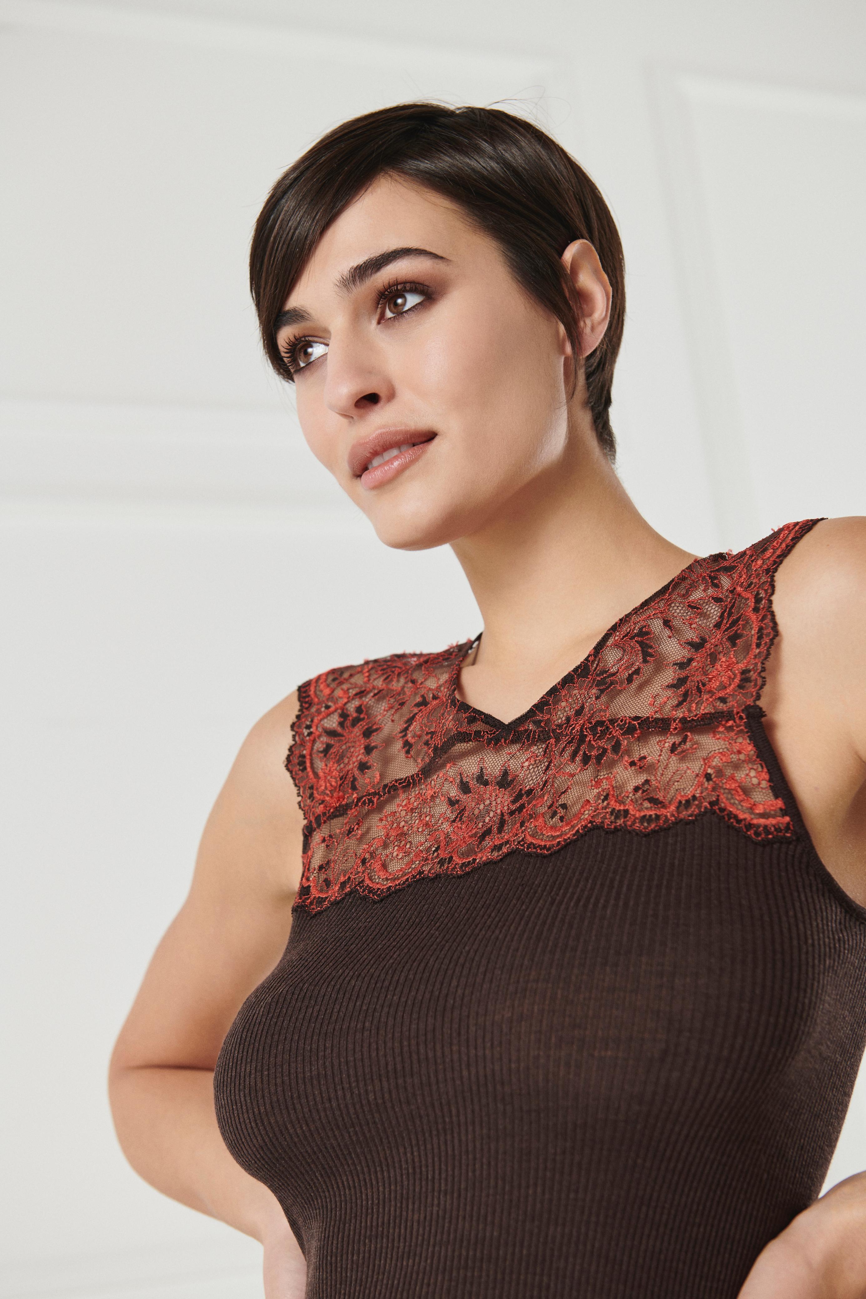 Polera sin Manga Mujer Oscalito 6621 – Lana, Seda y Encaje Dentelle de Calais®
